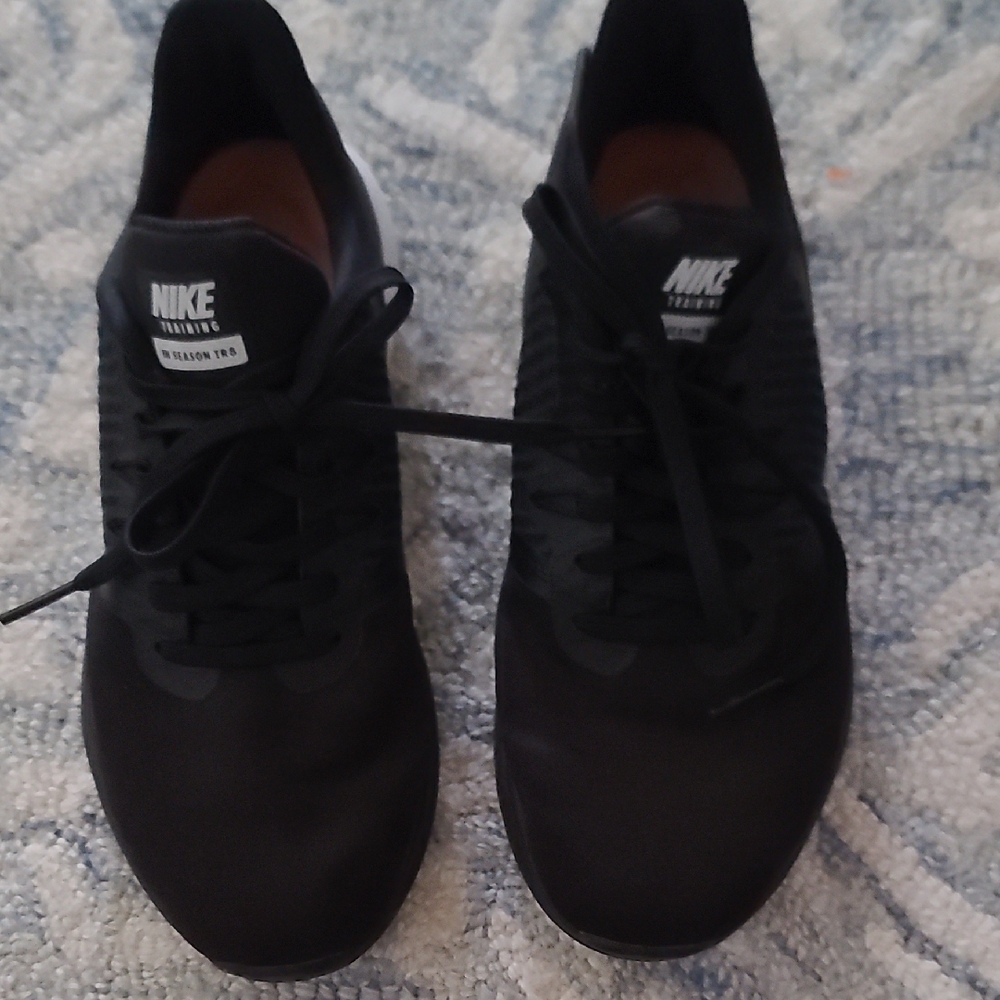 Nike Black Women's Sneakers